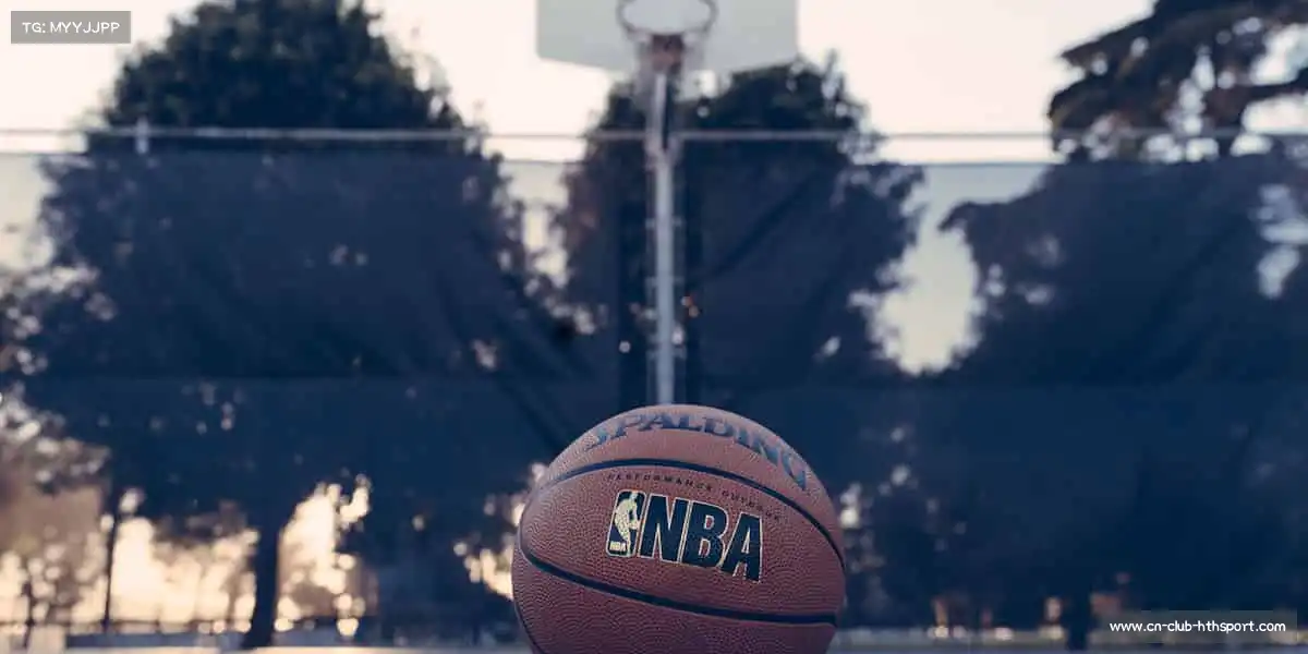 华体会体育赛场如人生,拼搏即光芒✨